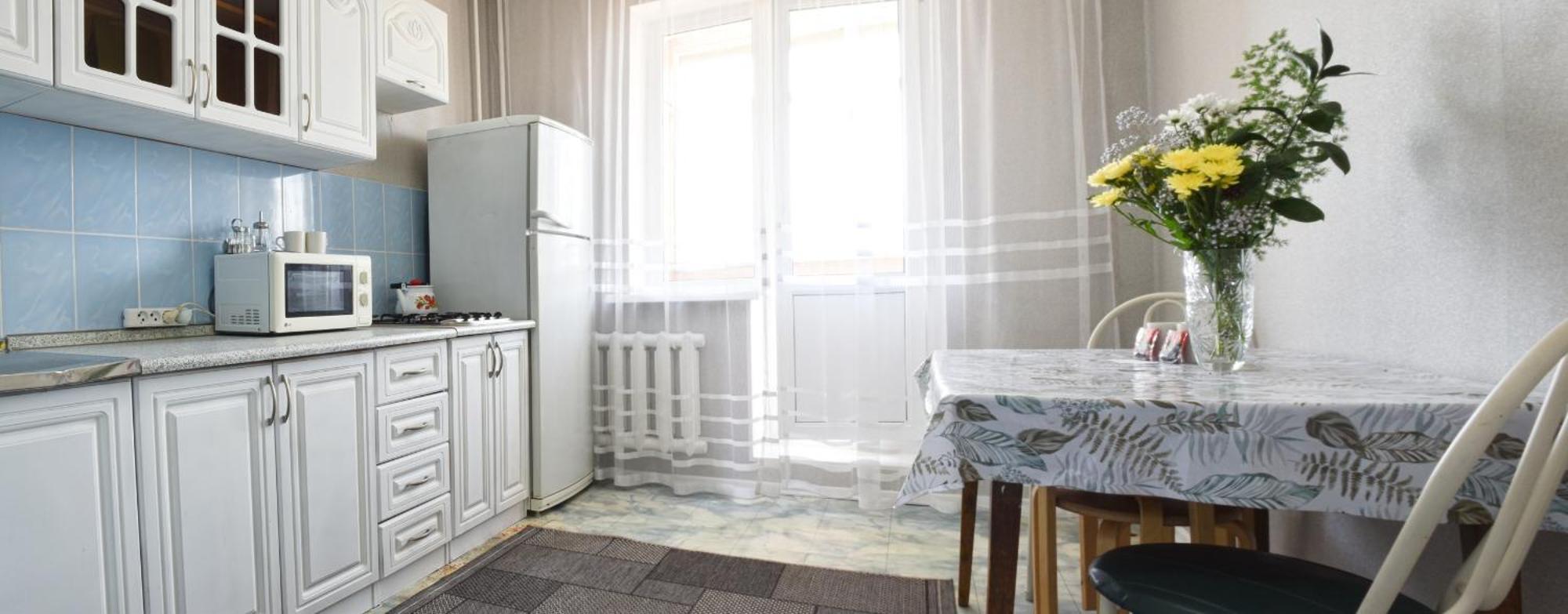 Yourhouse Микрорайон Жетысу-2, Дом 69 アルマトイ エクステリア 写真